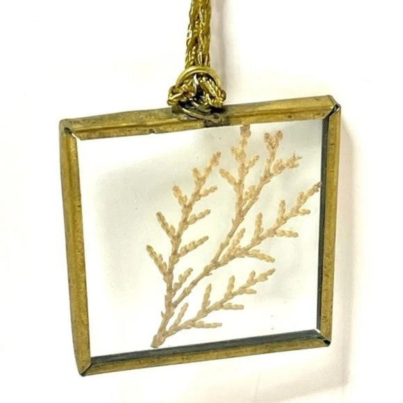 Glass and Crocheted Rope Handmade Shadowbox Necklace with Dried Fir Tree​​. - Picture 3 of 5